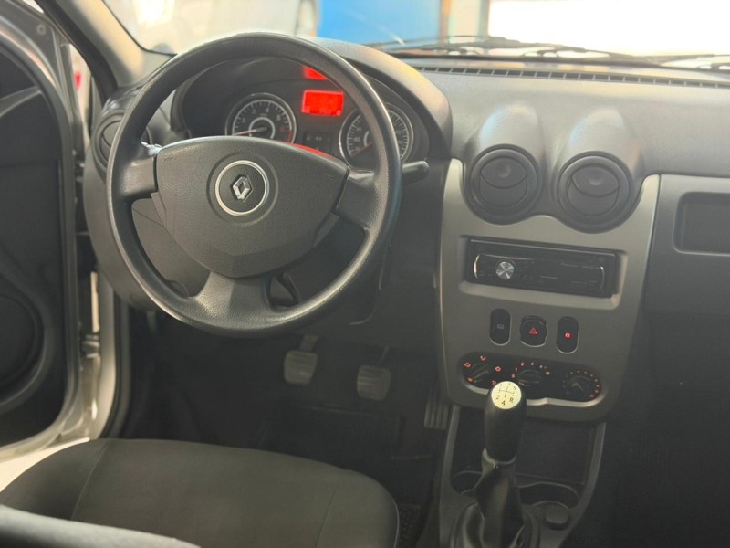 LOGAN 1.0 AUTHENTIQUE 16V FLEX 4P MANUAL - 2011 - CAXIAS DO SUL