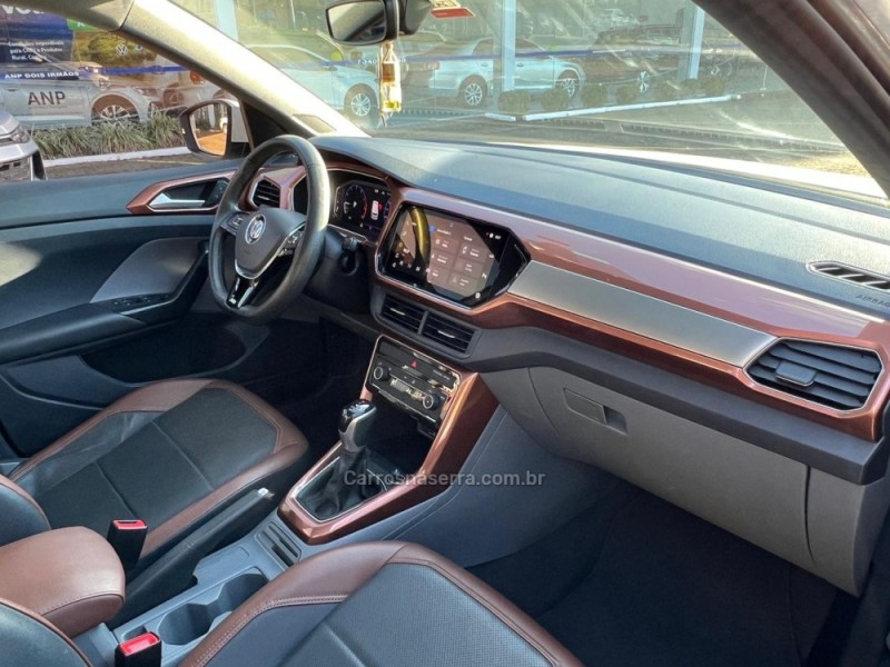 T-CROSS 1.0 COMFORTLINE TSI FLEX 4P AUTOMÁTICO - 2021 - NOVA PETRóPOLIS