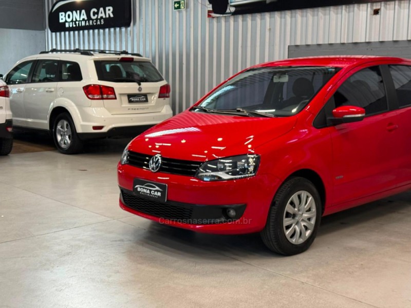 FOX 1.0 ITREND 8V FLEX 4P MANUAL - 2013 - CAXIAS DO SUL