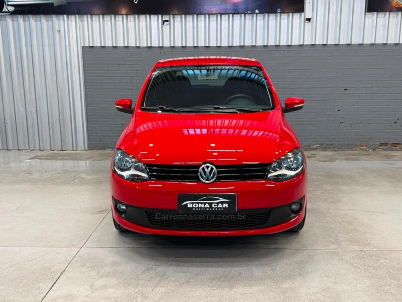 FOX 1.0 ITREND 8V FLEX 4P MANUAL - 2013 - CAXIAS DO SUL