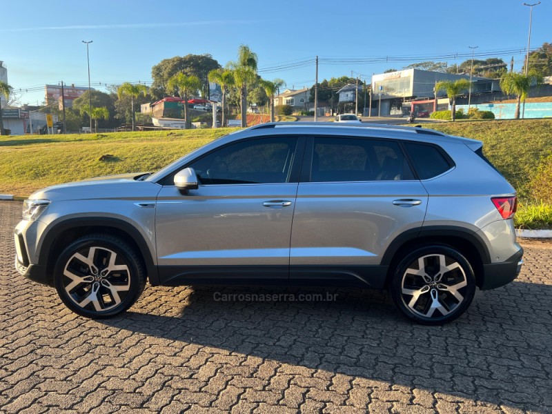 TAOS 1.4 16V HIGHLINE TSI FLEX 4P AUTOMÁTICO - 2024 - NOVA PETRóPOLIS