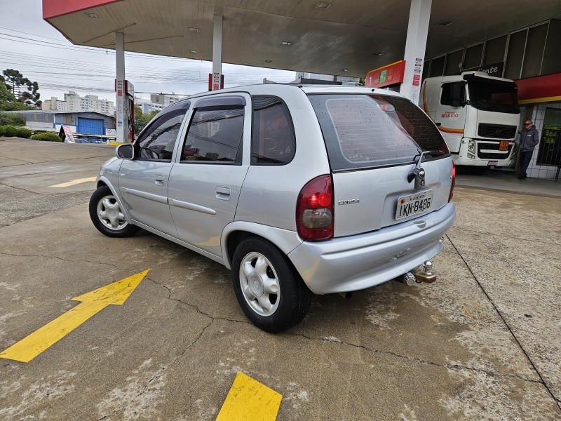 CORSA 1.0 MPFI MILENIUM 8V GASOLINA 4P MANUAL - 2002 - CAXIAS DO SUL
