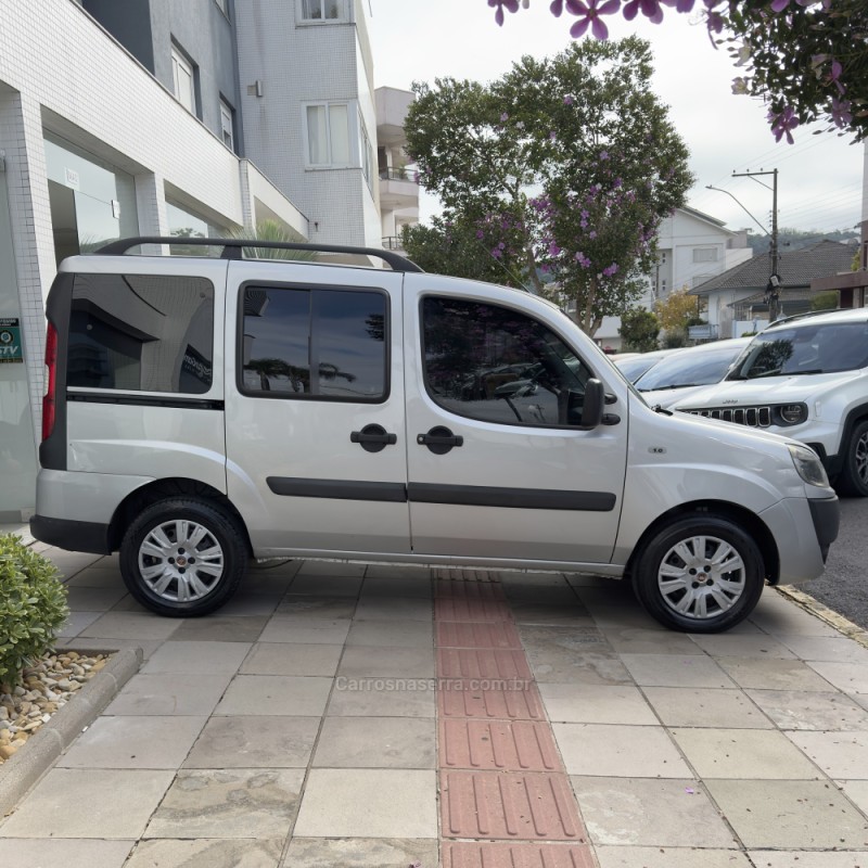 DOBLÓ 1.8 MPI ESSENCE 16V FLEX 7P MANUAL - 2019 - FLORES DA CUNHA