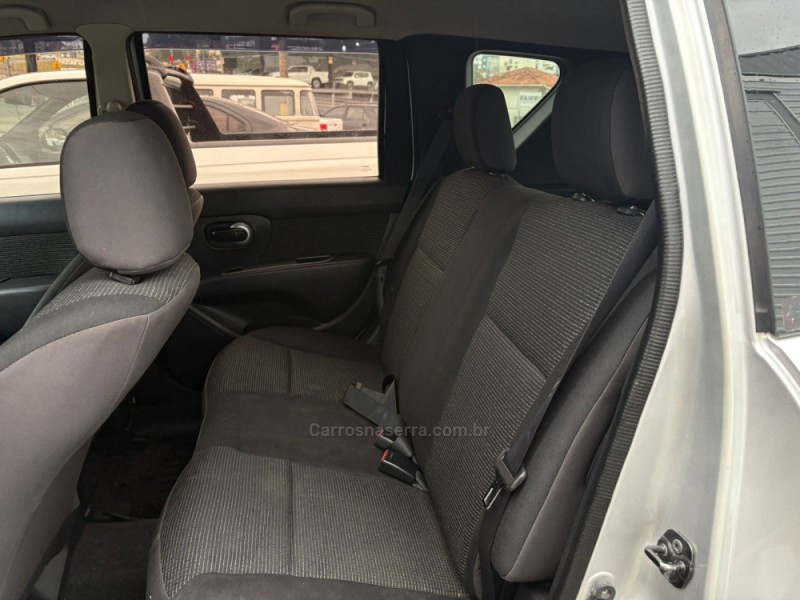 LIVINA 1.8 16V FLEX 4P AUTOMÁTICO - 2012 - FARROUPILHA