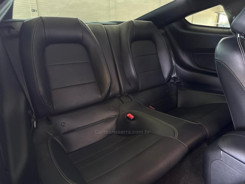 MUSTANG 5.0 GT PREMIUM COUPÉ V8 32V GASOLINA 2P AUTOMÁTICO - 2018 - NOVO HAMBURGO
