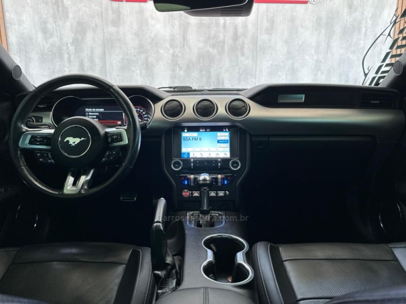 MUSTANG 5.0 GT PREMIUM COUPÉ V8 32V GASOLINA 2P AUTOMÁTICO - 2018 - NOVO HAMBURGO