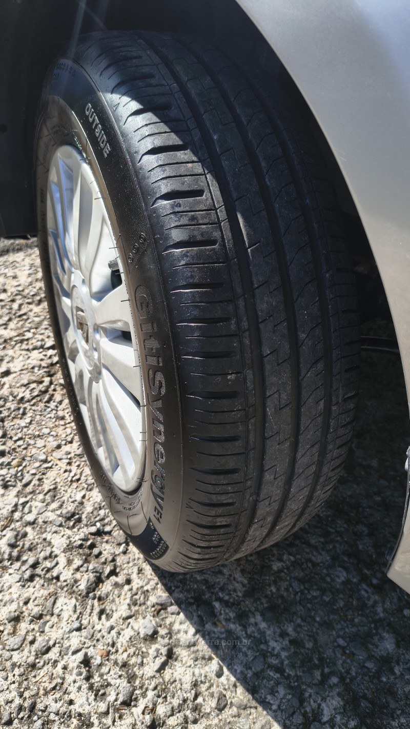 SANDERO 1.6 PRIVILÉGE 8V FLEX 4P MANUAL - 2013 - CAXIAS DO SUL
