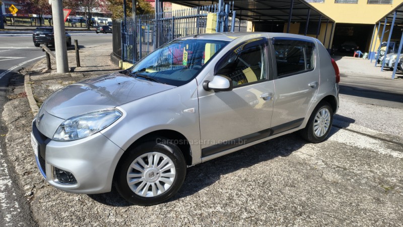 SANDERO 1.6 PRIVILÉGE 8V FLEX 4P MANUAL - 2013 - CAXIAS DO SUL
