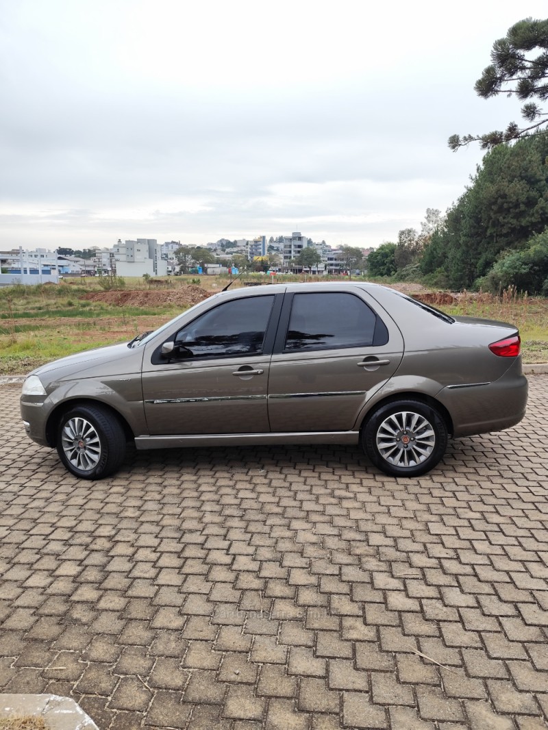 SIENA 1.8 MPI HLX 8V FLEX 4P AUTOMATIZADO - 2010 - GUAPORé
