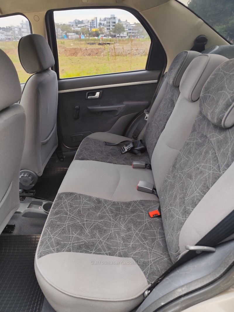 SIENA 1.8 MPI HLX 8V FLEX 4P AUTOMATIZADO - 2010 - GUAPORé