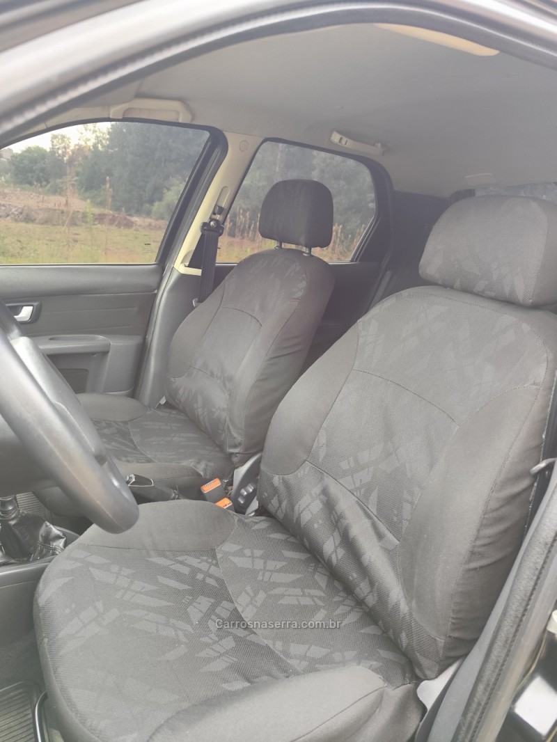 PALIO 1.0 MPI ELX 8V FLEX 4P MANUAL - 2010 - GUAPORé