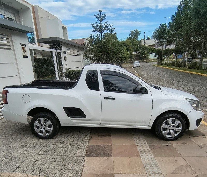 MONTANA 1.4 MPFI LS CS 8V FLEX 2P MANUAL - 2017 - FARROUPILHA
