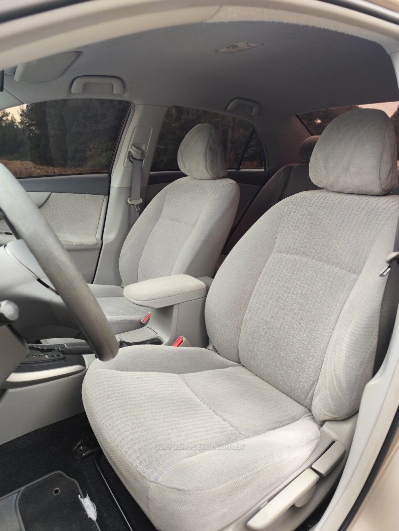 COROLLA 1.8 XLI 16V FLEX 4P AUTOMÁTICO - 2011 - GUAPORé