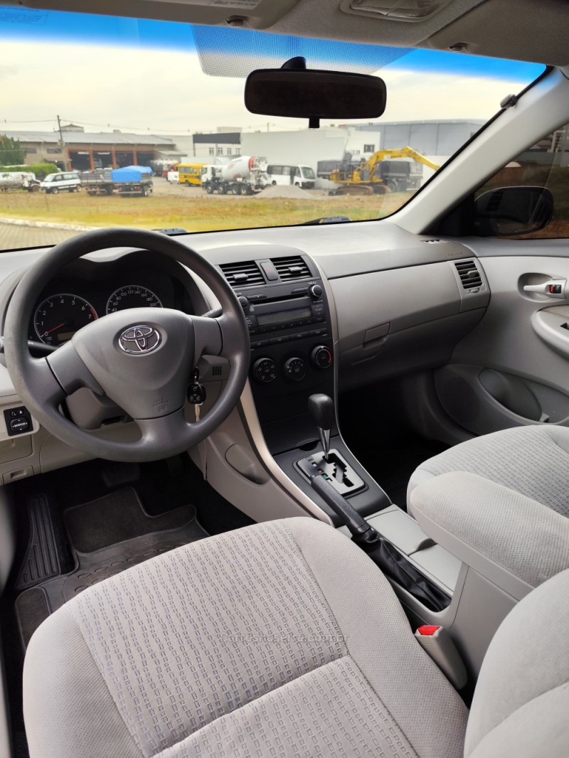 COROLLA 1.8 XLI 16V FLEX 4P AUTOMÁTICO - 2011 - GUAPORé