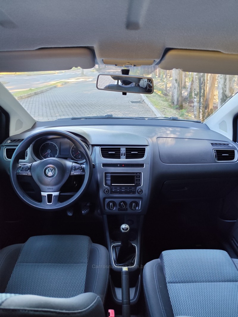 FOX 1.0 MI BLUEMOTION 8V FLEX 4P MANUAL - 2014 - GUAPORé