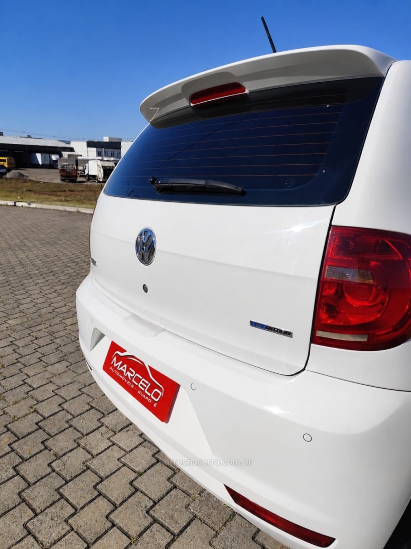FOX 1.0 MI BLUEMOTION 8V FLEX 4P MANUAL - 2014 - GUAPORé