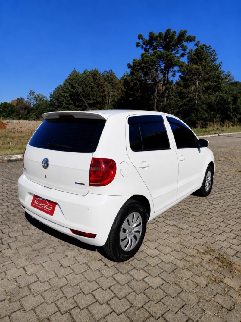 FOX 1.0 MI BLUEMOTION 8V FLEX 4P MANUAL - 2014 - GUAPORé