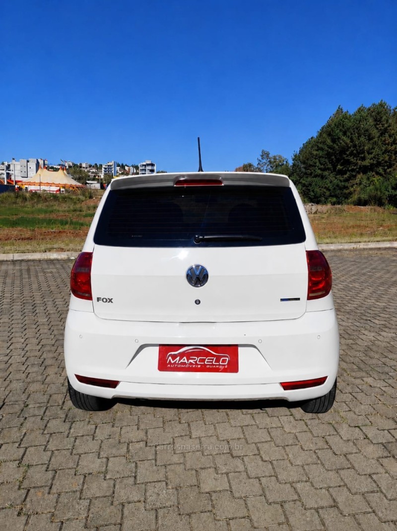FOX 1.0 MI BLUEMOTION 8V FLEX 4P MANUAL - 2014 - GUAPORé