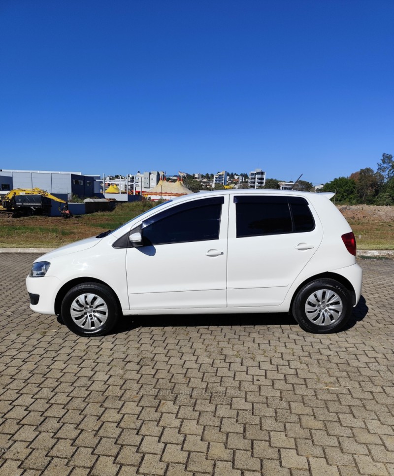 FOX 1.0 MI BLUEMOTION 8V FLEX 4P MANUAL - 2014 - GUAPORé