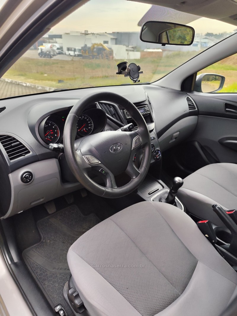 HB20S 1.0 COMFORT 12V FLEX 4P MANUAL - 2019 - GUAPORé