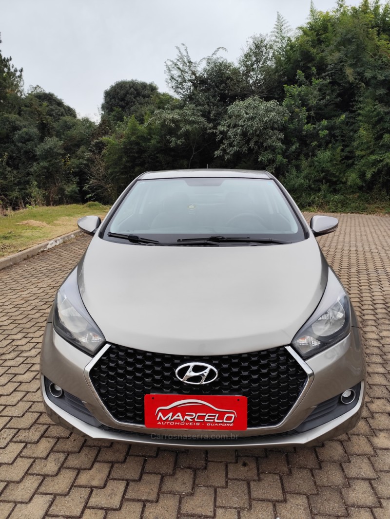 HB20S 1.0 COMFORT 12V FLEX 4P MANUAL - 2019 - GUAPORé