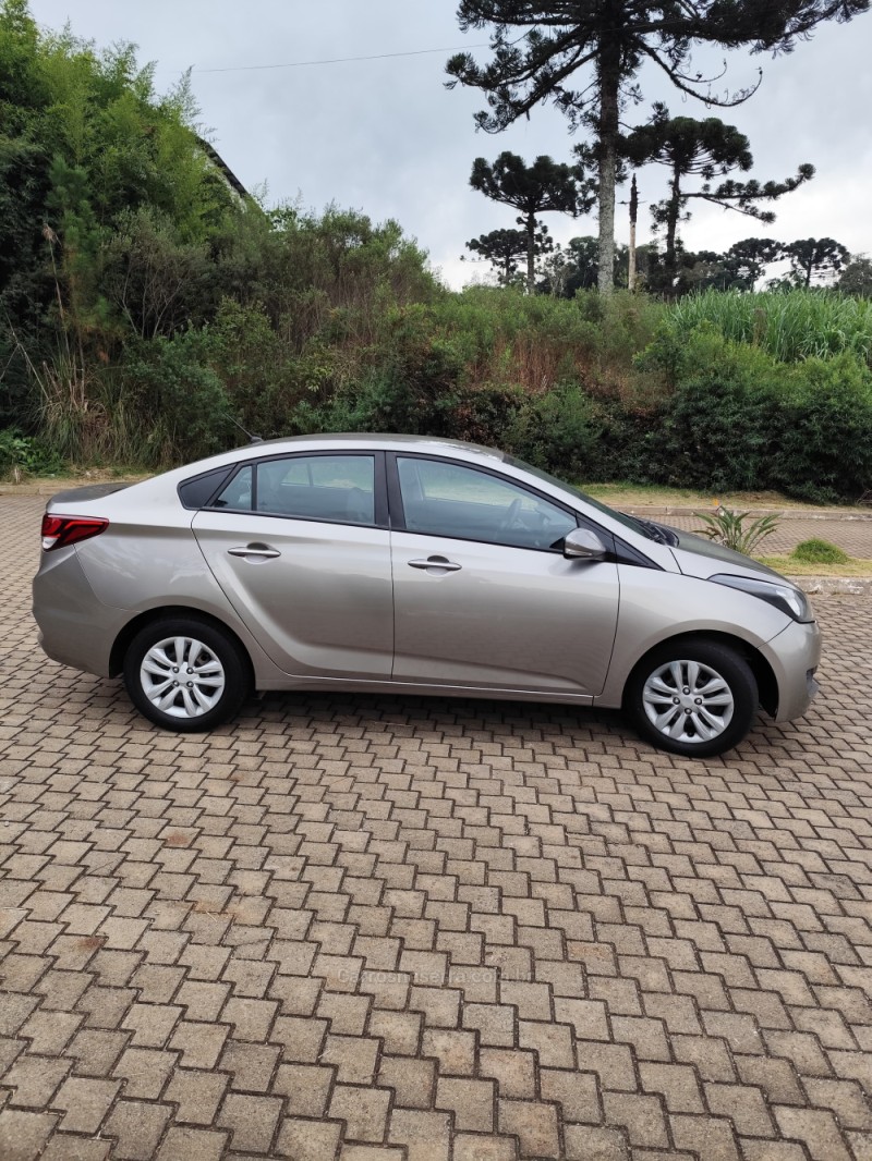 HB20S 1.0 COMFORT 12V FLEX 4P MANUAL - 2019 - GUAPORé