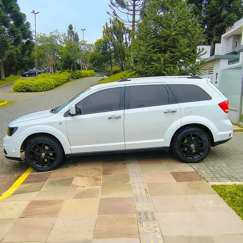 JOURNEY 2.7 RT V6 24V GASOLINA 4P AUTOMATICO - 2013 - FARROUPILHA