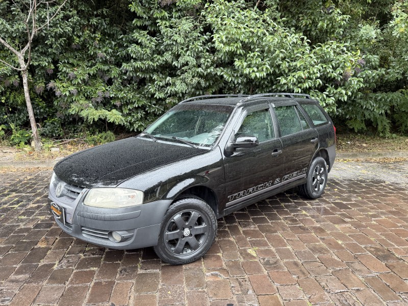 parati 1.6 mi track   field 8v flex 4p manual g.iv 2006 caxias do sul