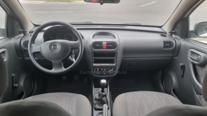 CORSA 1.4 MPFI MAXX 8V FLEX 4P MANUAL - 2011 - FARROUPILHA
