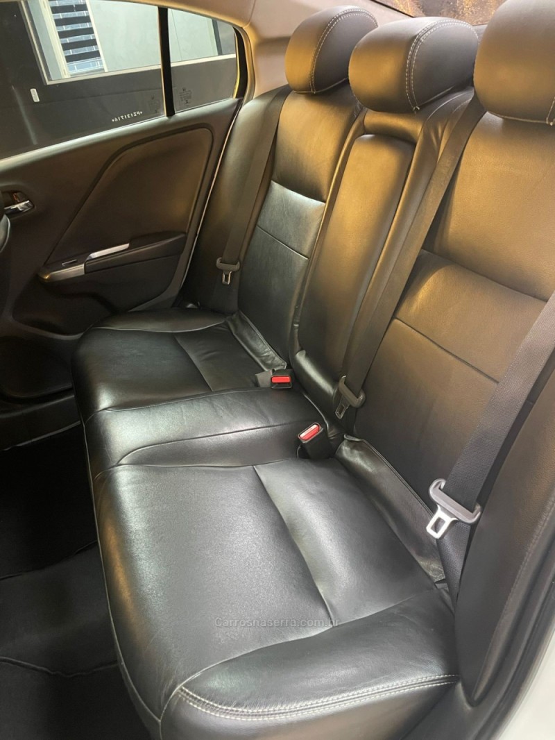 CITY 1.5 EX 16V FLEX 4P AUTOMÁTICO - 2015 - NOVO HAMBURGO