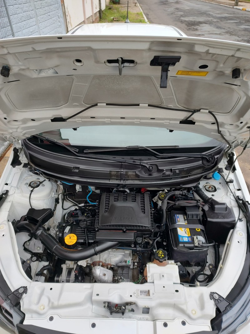 CRONOS 1.3 DRIVE 8V FLEX 4P MANUAL - 2023 - TRêS COROAS