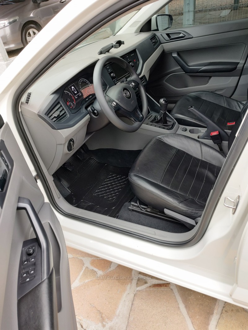 POLO 1.0 MPI 12V FLEX 4P MANUAL - 2019 - TRêS COROAS