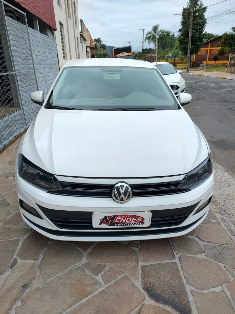 POLO 1.0 MPI 12V FLEX 4P MANUAL - 2019 - TRêS COROAS