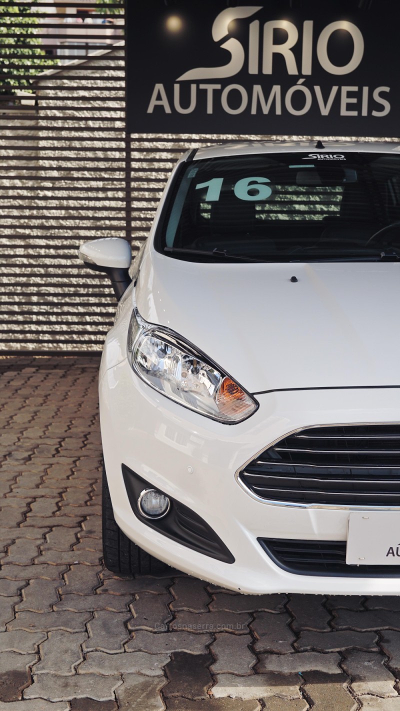 FIESTA 1.6 TITANIUM HATCH 16V FLEX 4P AUTOMÁTICO - 2016 - LAJEADO