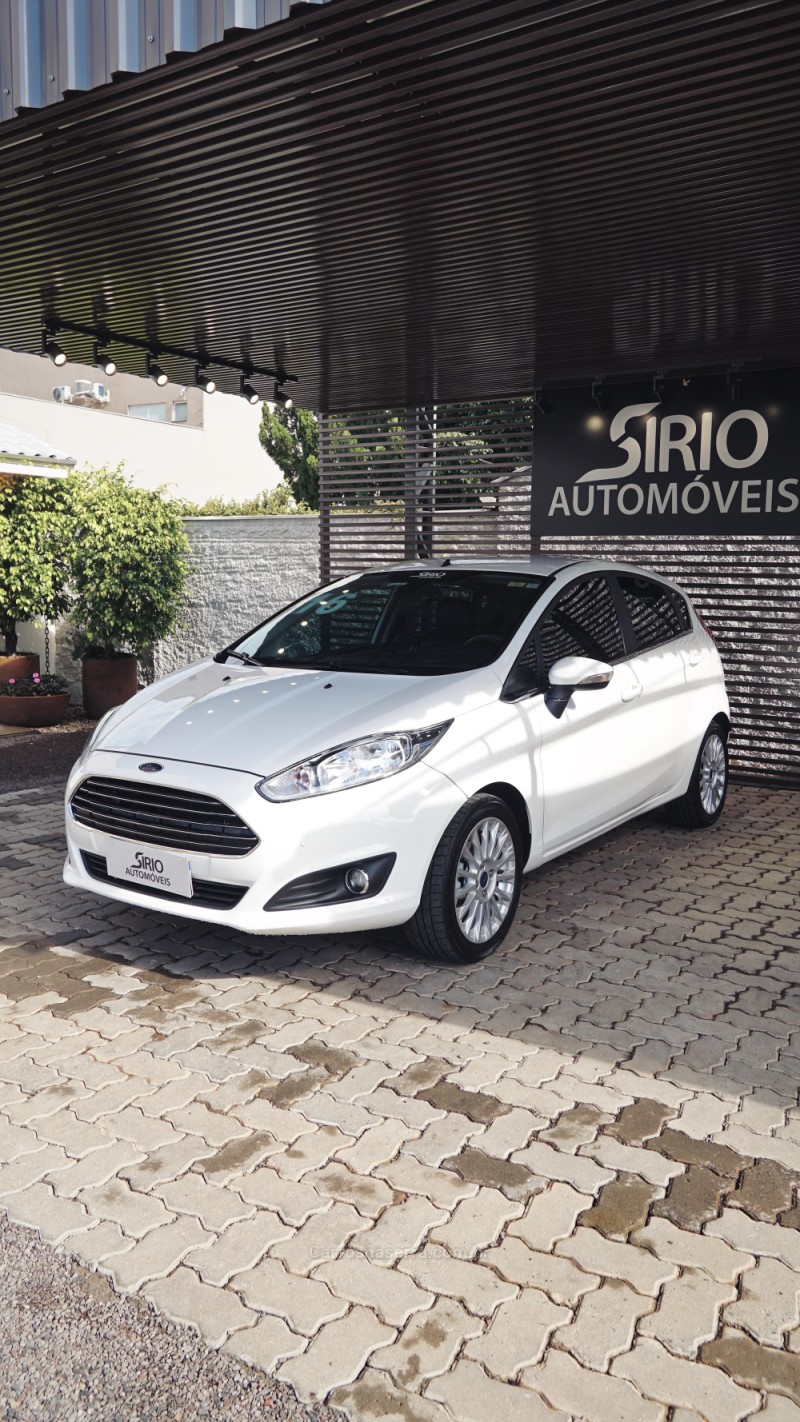 FIESTA 1.6 TITANIUM HATCH 16V FLEX 4P AUTOMÁTICO - 2016 - LAJEADO