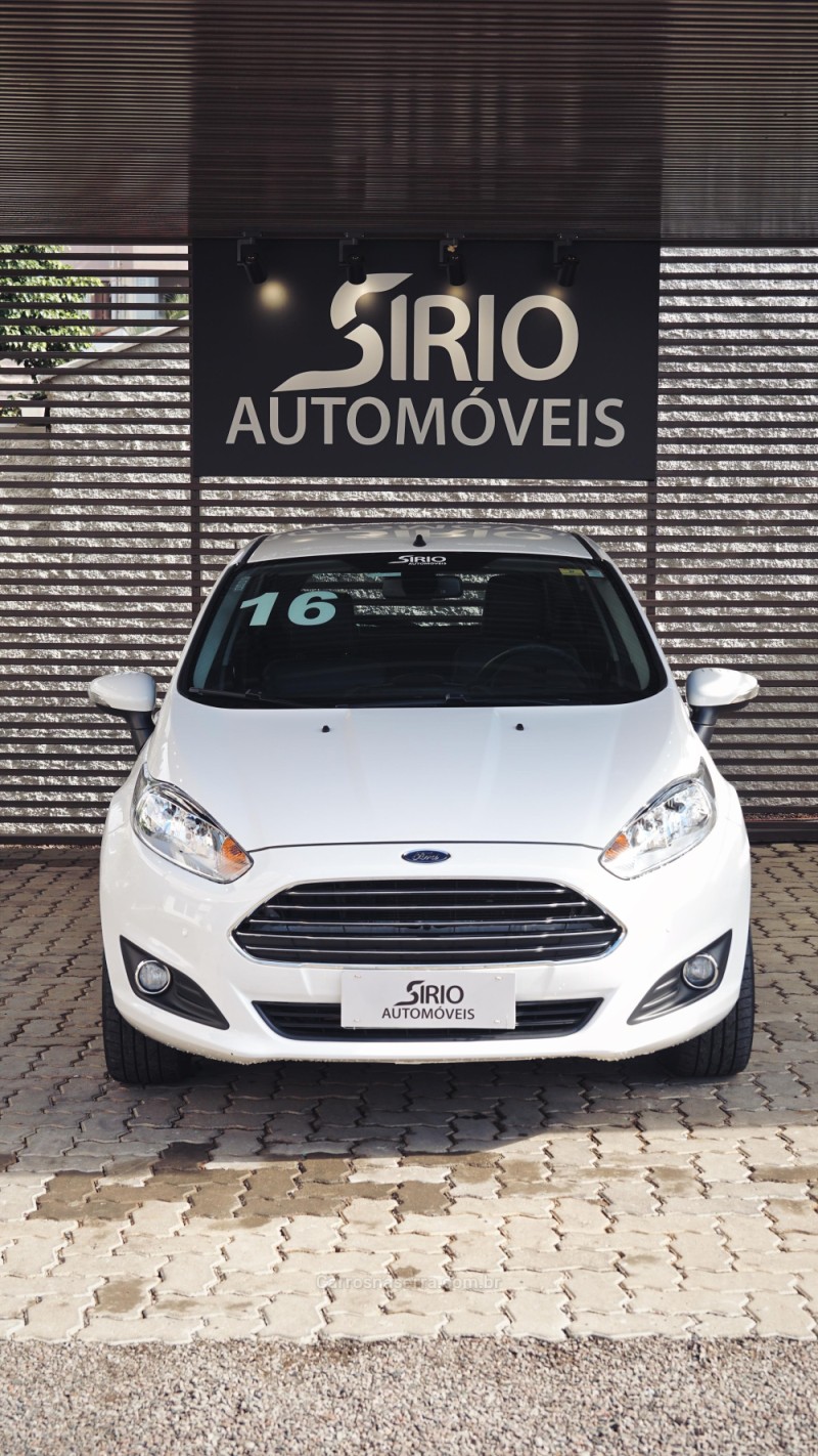 fiesta 1.6 titanium hatch 16v flex 4p automatico 2016 lajeado