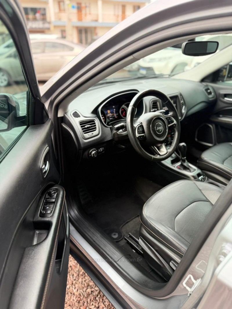 COMPASS 2.0 16V DIESEL LONGITUDE 4X4 AUTOMÁTICO - 2020 - LAJEADO