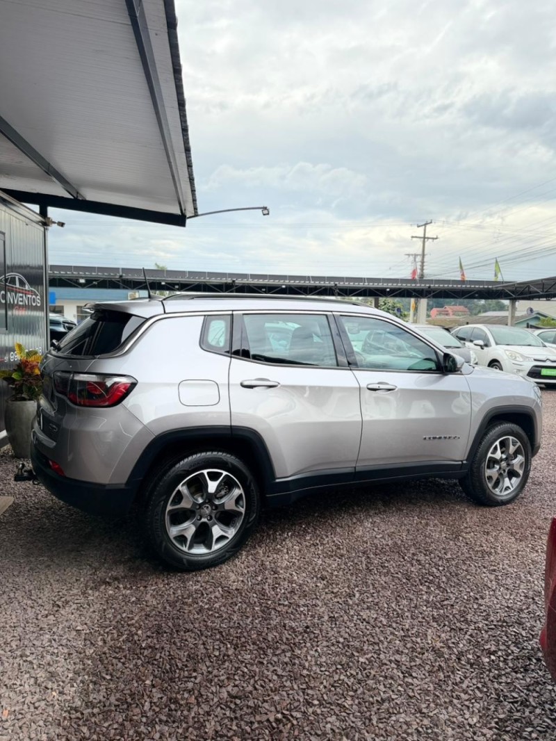 COMPASS 2.0 16V DIESEL LONGITUDE 4X4 AUTOMÁTICO - 2020 - LAJEADO