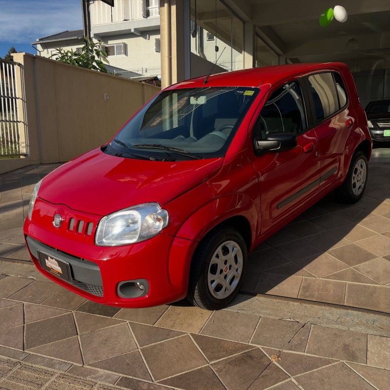 UNO 1.4 EVO ATTRACTIVE 8V FLEX 4P MANUAL - 2012 - NOVA PETRóPOLIS