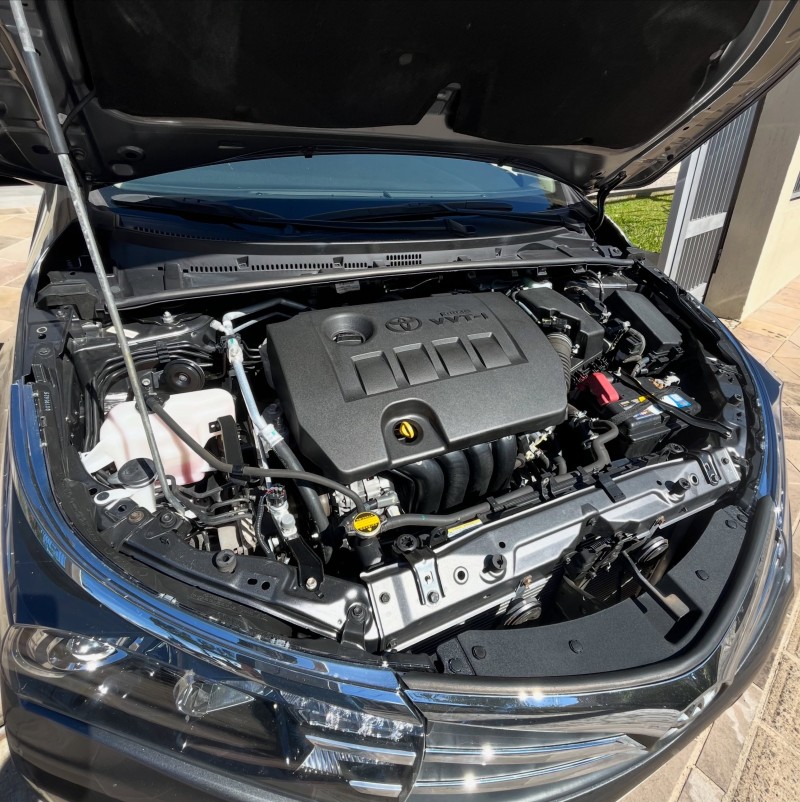 COROLLA 2.0 ALTIS 16V FLEX 4P AUTOMÁTICO - 2015 - NOVA PETRóPOLIS