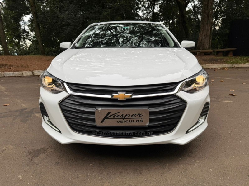 ONIX 1.0	PREMIER II PLUS 12V TURBO FLEX 4P AUTOMÁTICO - 2025 - DOIS IRMãOS