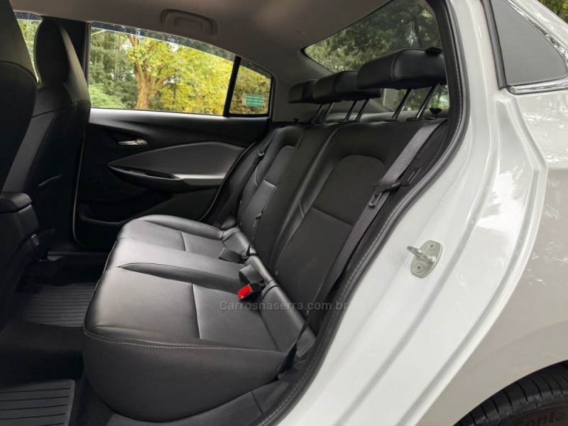 ONIX 1.0	PREMIER II PLUS 12V TURBO FLEX 4P AUTOMÁTICO - 2025 - DOIS IRMãOS