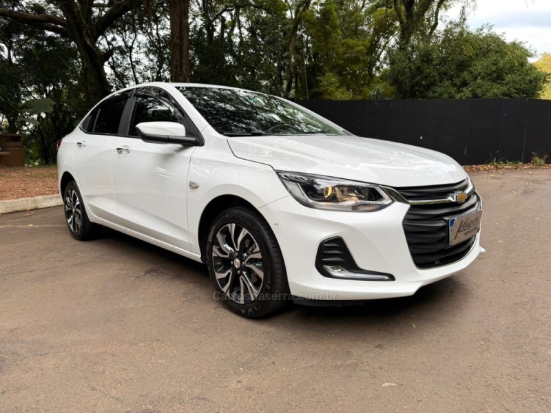 ONIX 1.0	PREMIER II PLUS 12V TURBO FLEX 4P AUTOMÁTICO - 2025 - DOIS IRMãOS