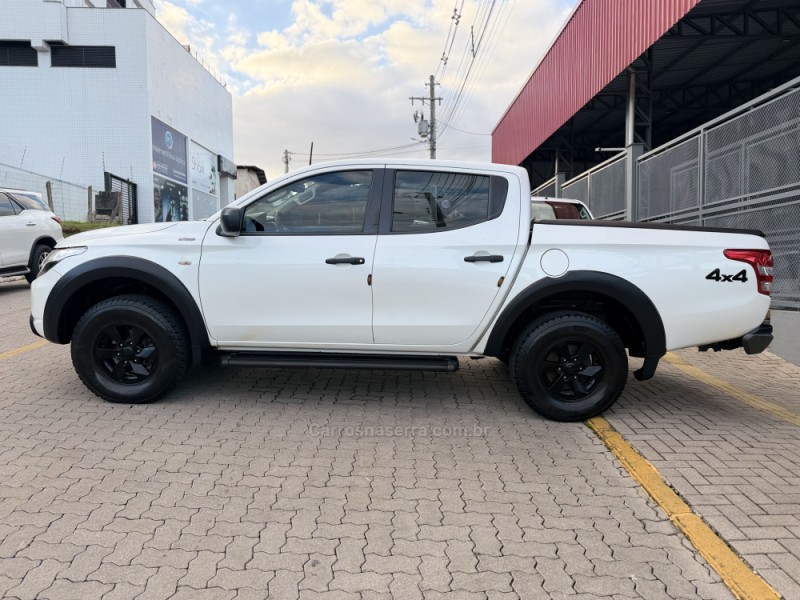 l200 triton 2.4 cd sport gls diesel 4p automatico 2022 feliz