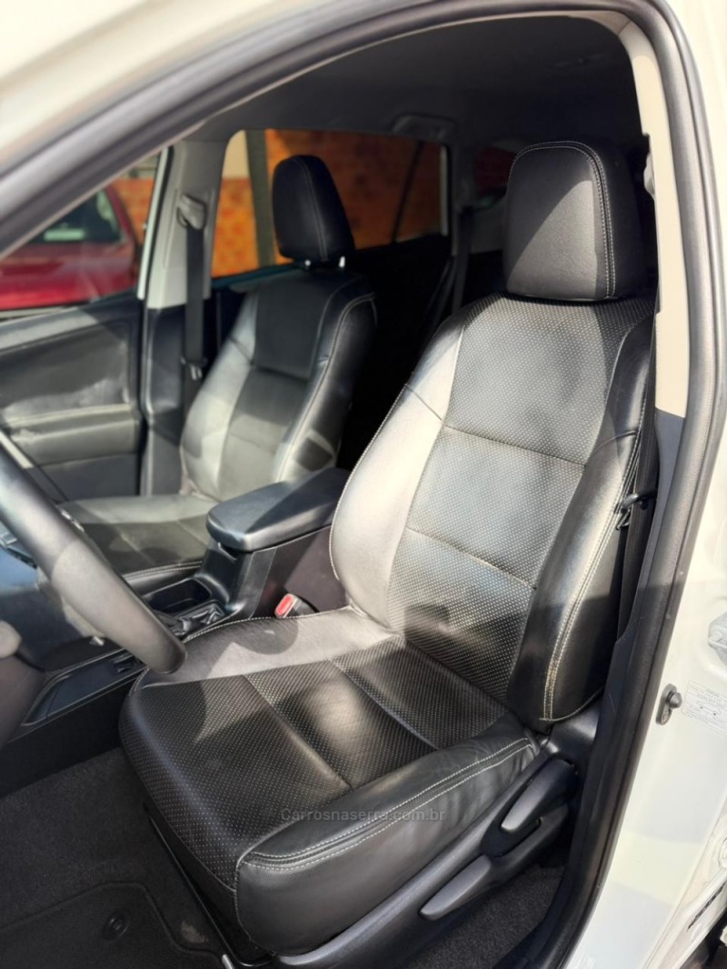 RAV4 2.4 4X2 16V GASOLINA 4P AUTOMÁTICO - 2013 - LAJEADO