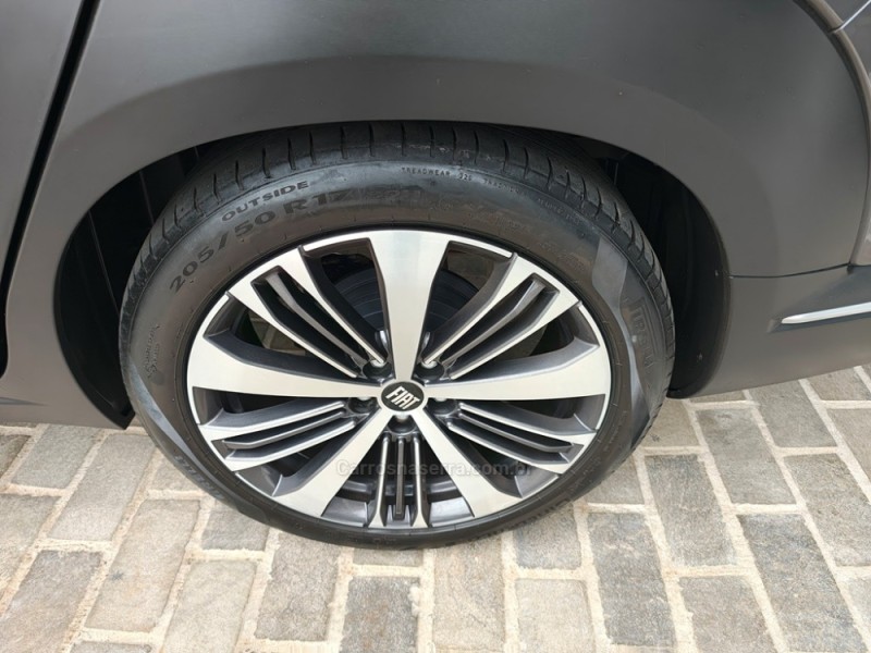 FASTBACK 1.0 200 TURBO DRIVE FLEX 4P AUTOMÁTICO - 2024 - GUAPORé