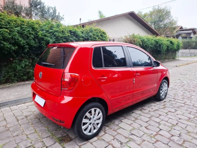 FOX 1.0 MI TRENDLINE 8V FLEX 4P MANUAL - 2014 - CAXIAS DO SUL