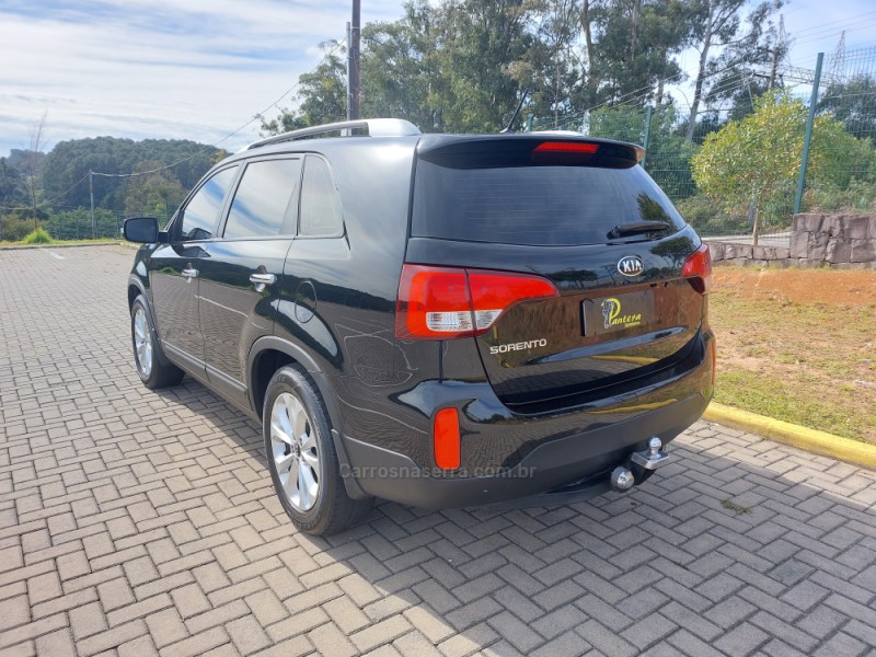 SORENTO 2.4 EX2 4X2 16V GASOLINA 4P AUTOMÁTICO - 2015 - CAXIAS DO SUL