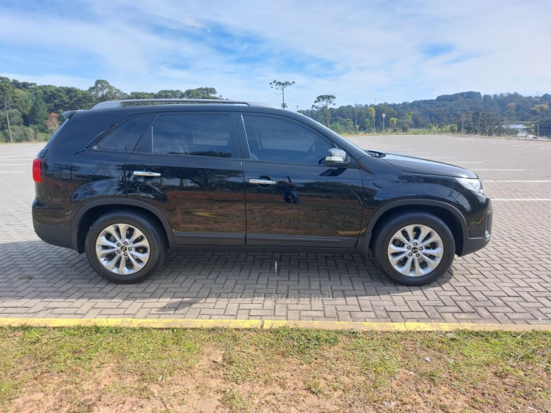 SORENTO 2.4 EX2 4X2 16V GASOLINA 4P AUTOMÁTICO - 2015 - CAXIAS DO SUL
