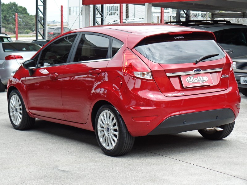 FIESTA 1.6 TITANIUM HATCH 16V FLEX 4P MANUAL - 2017 - CAXIAS DO SUL
